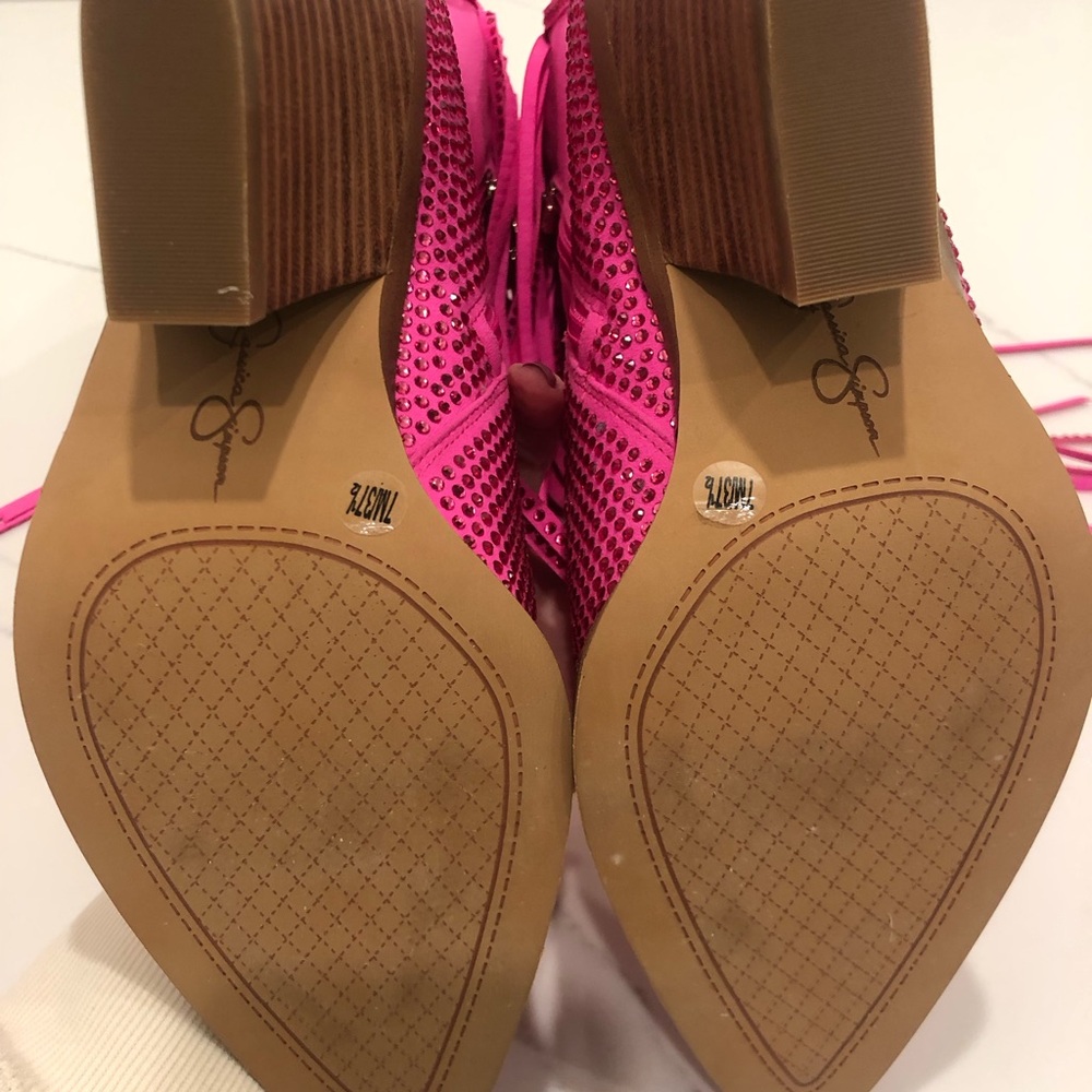 Jessica Simpson “Paredisa” Pink Fringe Heeled Boots. BRAND NEW. NEVER WORN. - Picture 7 of 8